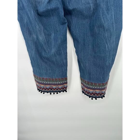 The Pyramid Collection Crop Denim Jeans Size 2X Embroidered Pom Poms Boho Hippie - Picture 6 of 9